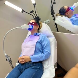 ¿Por qué los dientes pierden su blancura natural?